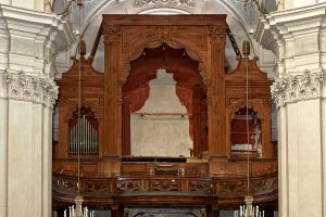 Restaurodella cantoria e della cassa dell'organo di Strambino.