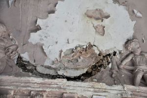 Stucchi prima del restauro